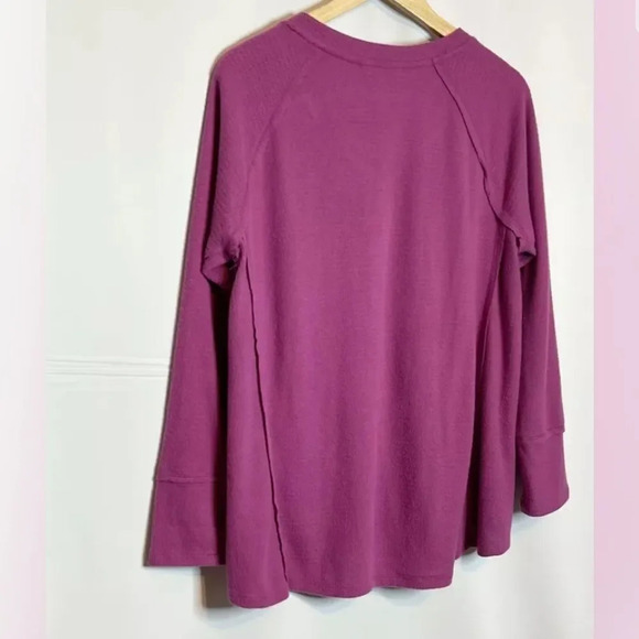 Wildfox | haley waffle knit top soft brushed ribbed V neck long sleeve - Picture 7 of 10